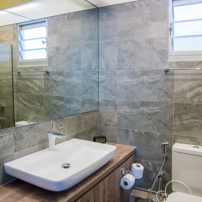 Le Posh Design Pte Ltd